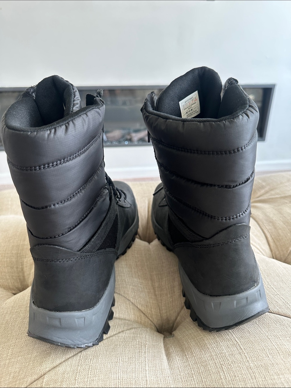 The North Face Black Quilted Shaft Waterproof Lace-Up Boots - Picture 3 of 10